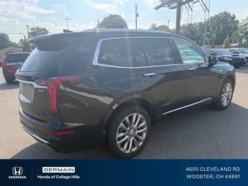 Used 2021 Cadillac XT6 Premium Luxury AWD/4WD image 7