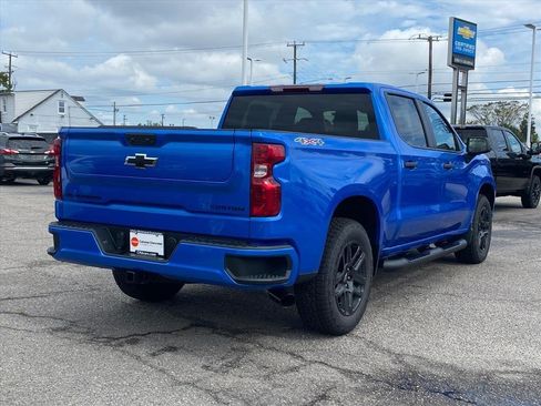New 2026 Chevrolet Silverado 1500 Custom w/ Turbomax Blackout Package AWD/4WD image 3