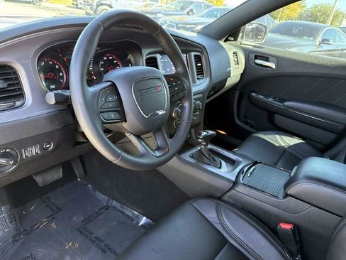 Used 2023 Dodge Charger SXT w/ Blacktop Package image 20