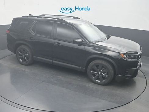 New 2026 Honda Pilot Sport image 18