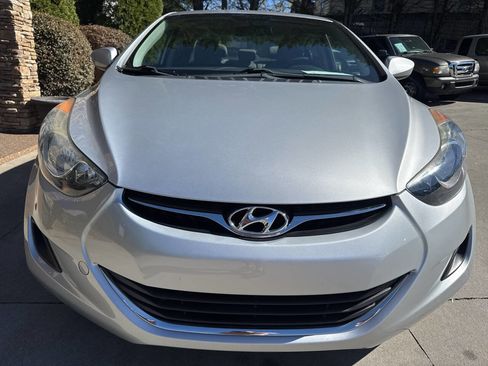 Used 2013 Hyundai Elantra GLS image 7