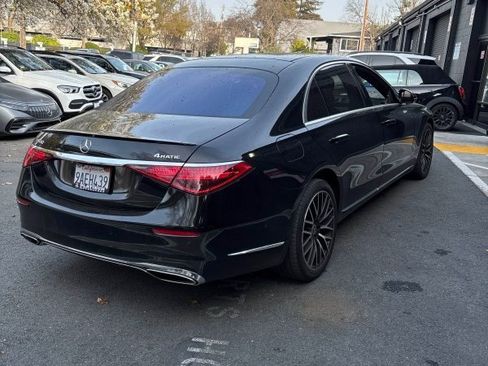 Used 2022 Mercedes-Benz S 580 4MATIC Sedan image 6