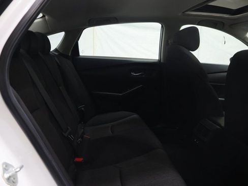 Used 2025 Honda Accord SE image 12
