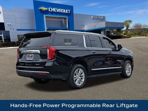 Used 2024 GMC Yukon XL SLT image 9