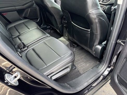 Certified 2022 Ford Escape SEL w/ Technology Package image 34