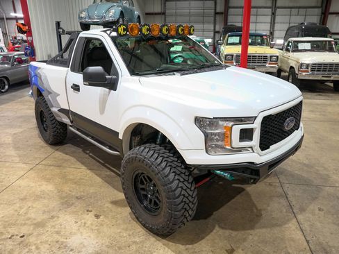 Used 2019 Ford F150 XLT w/ Equipment Group 301A Mid AWD/4WD image 14