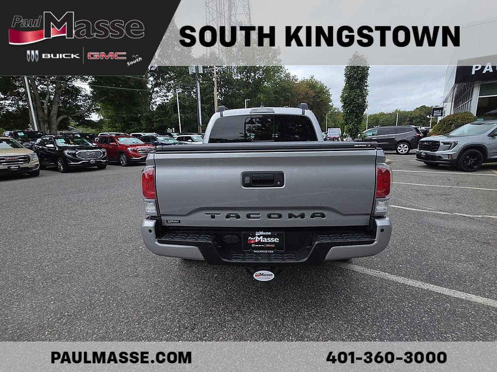 Used 2020 Toyota Tacoma TRD Off-Road w/ Technology Package AWD/4WD image 6
