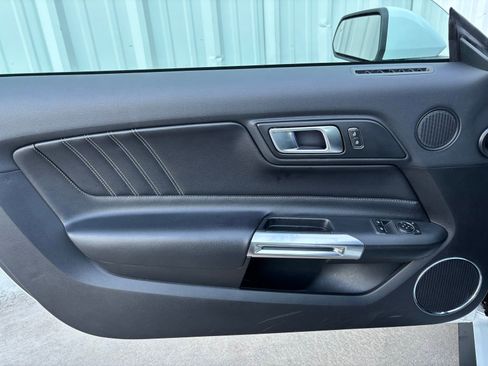 Used 2022 Ford Mustang Premium image 13