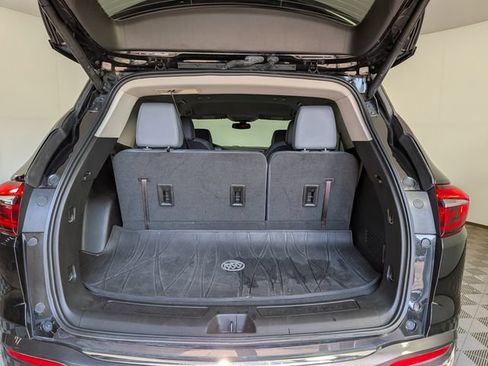 Used 2019 Buick Enclave Essence AWD/4WD image 10