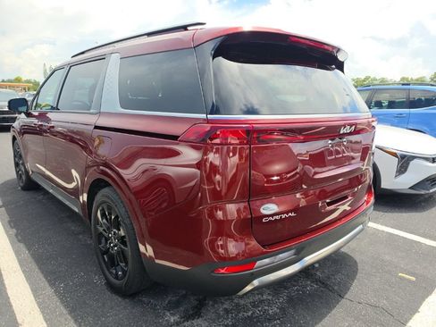 Used 2024 Kia Carnival SX FWD image 14