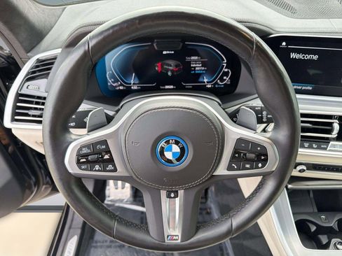 Certified 2023 BMW X5 xDrive45e w/ Executive Package image 16