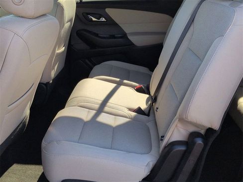 Certified 2023 Chevrolet Traverse LS image 22