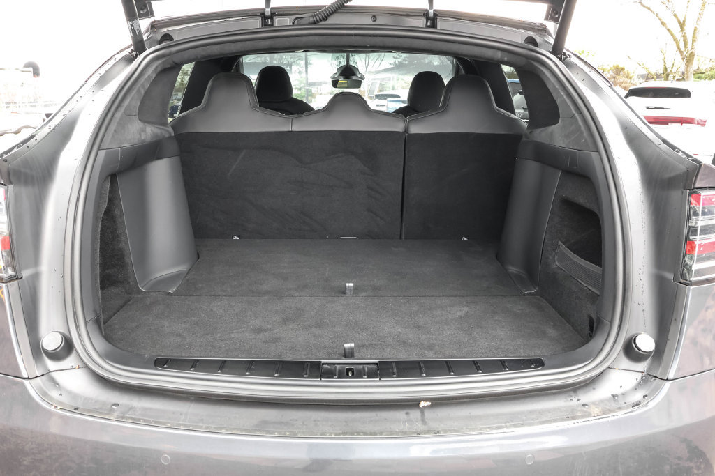 Used 2023 Tesla Model X AWD/4WD image 27
