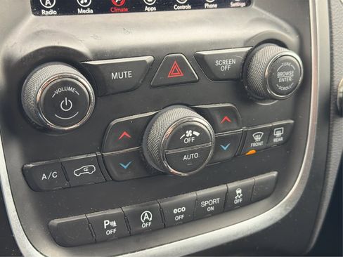 Used 2020 Dodge Durango SXT AWD/4WD image 20