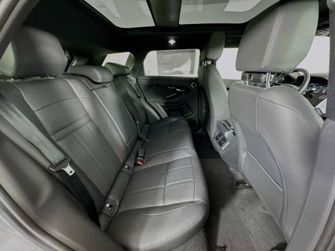 New 2024 Land Rover Range Rover Evoque Dynamic SE image 27