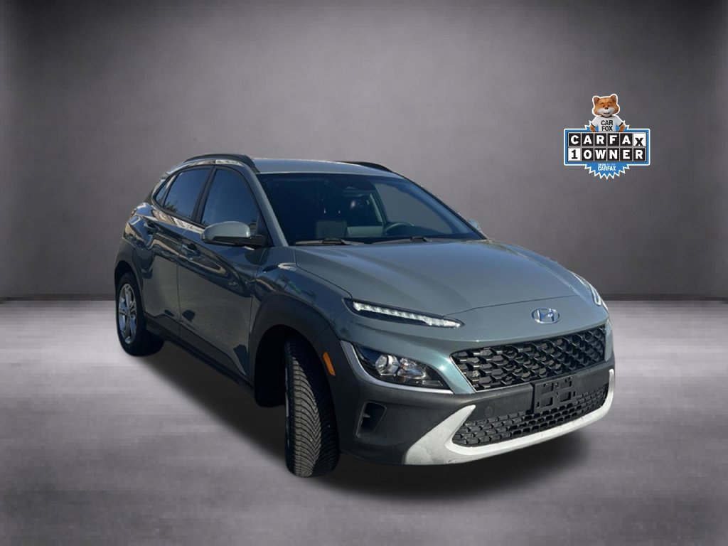 Used 2023 Hyundai Kona SEL FWD image 2