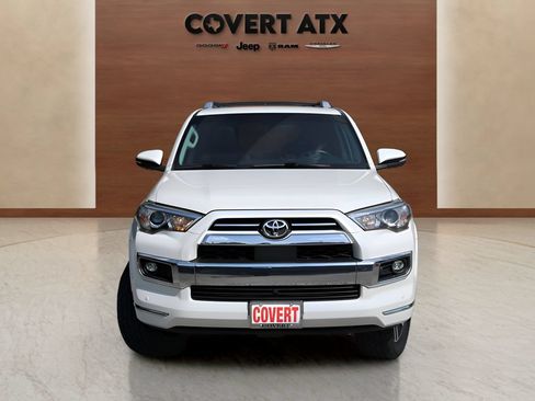 Used 2022 Toyota 4Runner Limited AWD/4WD image 8