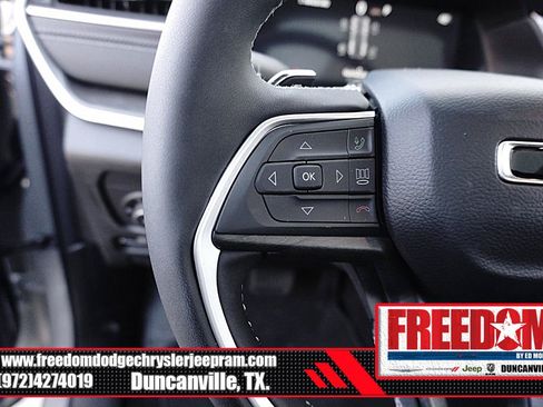New 2025 Jeep Grand Cherokee Limited AWD/4WD image 24