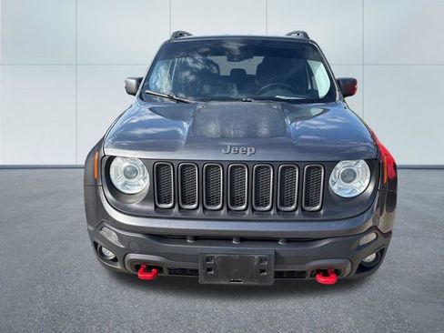 Used 2017 Jeep Renegade Trailhawk AWD/4WD image 6