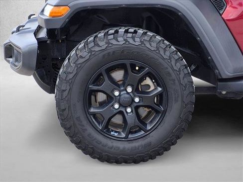 Used 2021 Jeep Wrangler Unlimited Sport AWD/4WD image 23