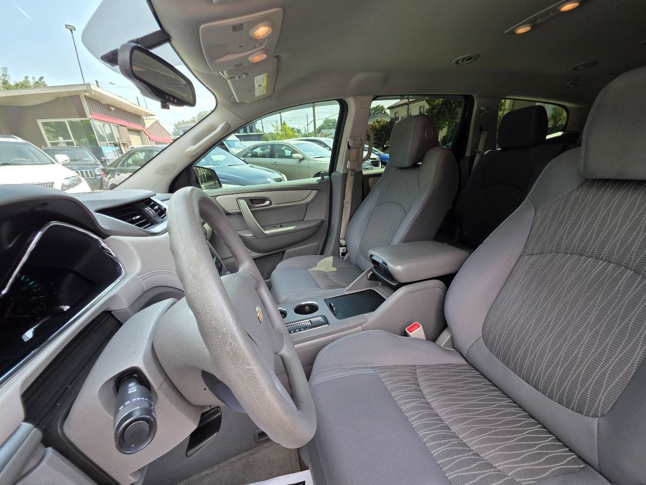 Used 2016 Chevrolet Traverse LS AWD/4WD image 11