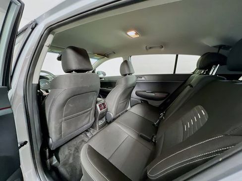 Used 2022 Kia Sportage LX w/ LX FWD Value Edition Package image 22