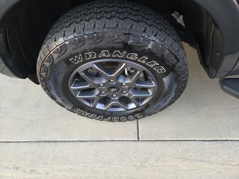 Used 2024 Ford Ranger XLT w/ FX4 Off-Road Package image 9