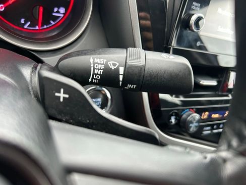 Used 2022 Toyota Camry XSE image 20