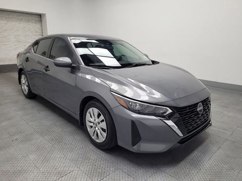Used 2024 Nissan Sentra S FWD image 11