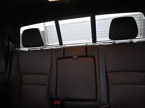 Used 2023 Honda Ridgeline Black Edition image 17