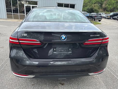 Used 2024 BMW i5 eDrive40i RWD image 8
