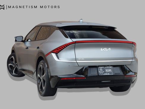Used 2022 Kia EV6 GT-Line w/ First Edition Package AWD/4WD image 10