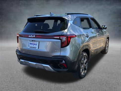 Used 2024 Kia Seltos S AWD/4WD image 12