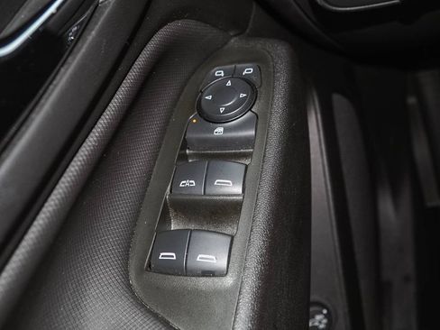 Certified 2024 Chevrolet Equinox RS AWD/4WD image 27