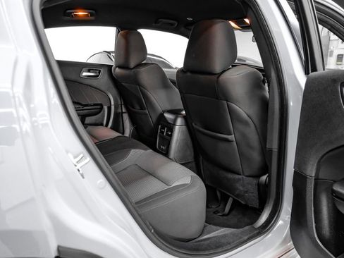 Used 2021 Dodge Charger SXT w/ Blacktop Package image 43