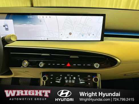 Certified 2026 Genesis GV70 2.5T image 25