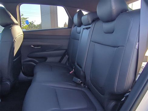 New 2026 Hyundai Tucson XRT image 16