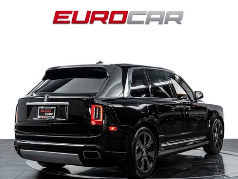Used 2023 Rolls-Royce Cullinan AWD/4WD image 6