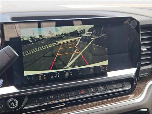 New 2026 Chevrolet Silverado 1500 LT w/ Z71 Off-Road Package image 14