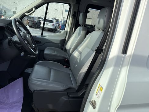 Used 2015 Ford Transit 150 130 Medium Roof image 12