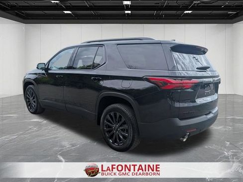 Used 2023 Chevrolet Traverse RS w/ LPO, Floor Liner Package FWD image 3