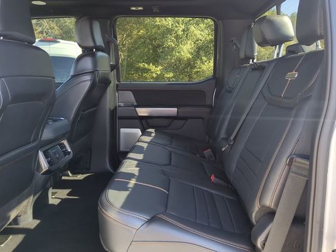 Used 2023 Ford F450 Platinum w/ FX4 Off-Road Package image 12