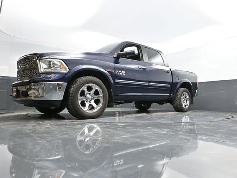 Used 2015 RAM 1500 Laramie w/ Convenience Group image 46