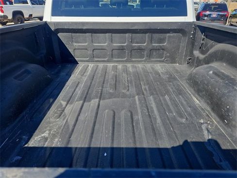 Used 2024 RAM 2500 Tradesman w/ Chrome Appearance Group image 24
