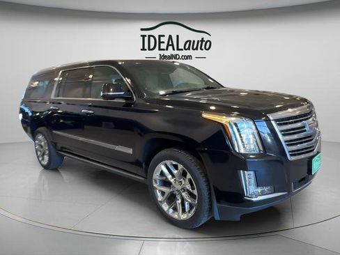 Used 2019 Cadillac Escalade ESV Platinum image 7