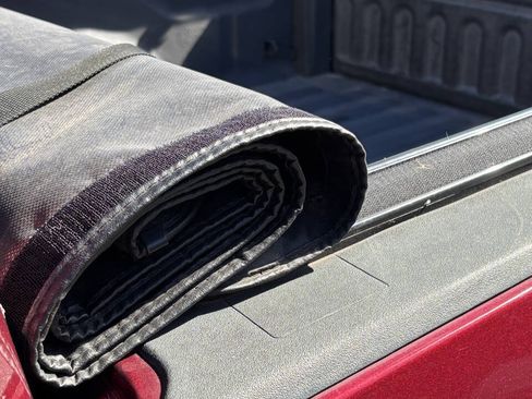 Used 2018 RAM 1500 Express AWD/4WD image 12