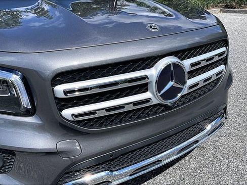 Certified 2022 Mercedes-Benz GLB 250 4MATIC image 6