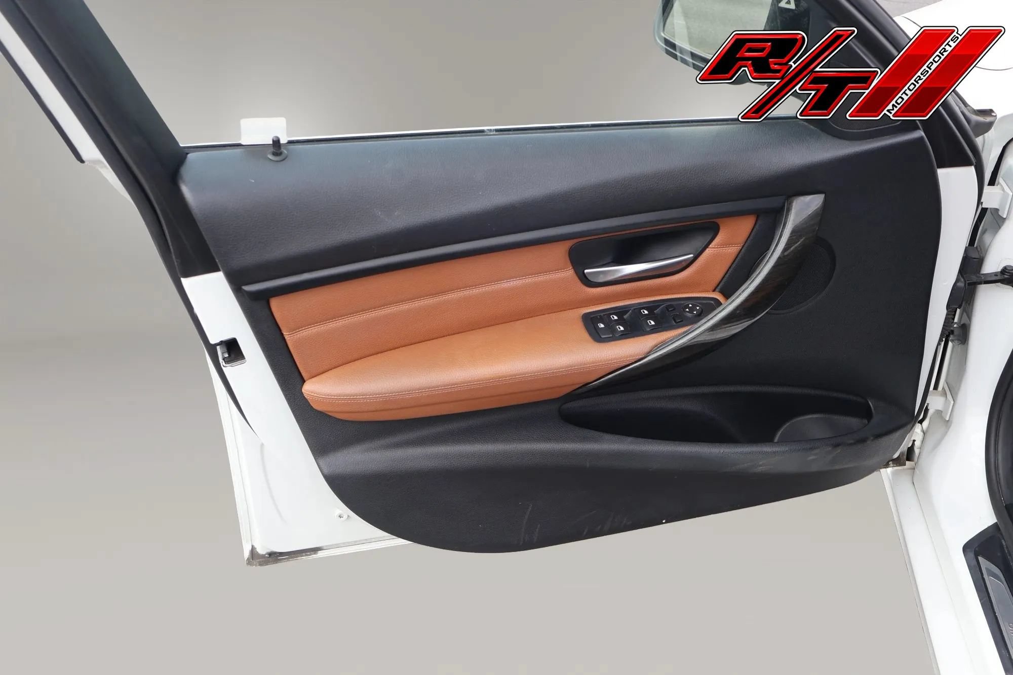 Used 2015 BMW 328i Sedan RWD image 9