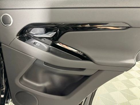 Certified 2026 Land Rover Range Rover Evoque S image 28