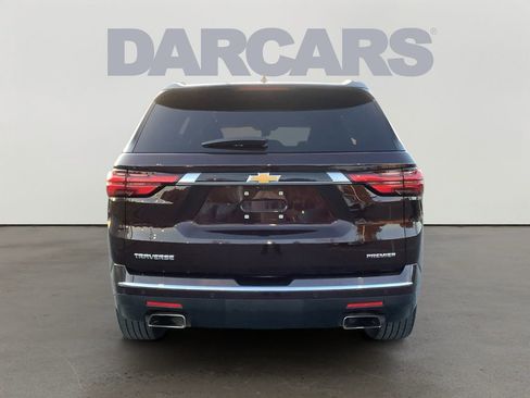 Used 2022 Chevrolet Traverse Premier FWD image 5